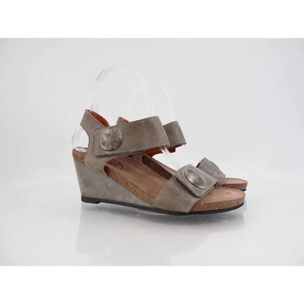 Taos Women Carousel Wedge Sandal 37 6 Gray Leather Adjustable Strap Comfy
